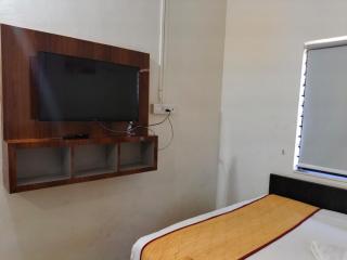 Hotel Mayur Lodge - 6