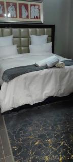 Choosers Palace Hotel Room 4 - 6