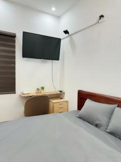LEON Homestay - 8
