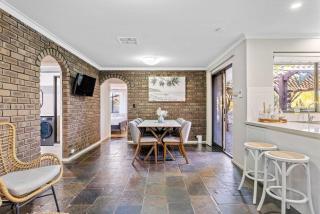 Mullaloo House - 4