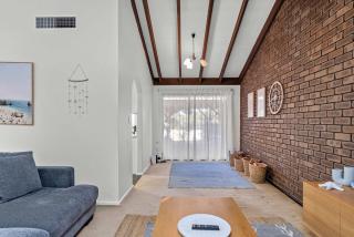 Mullaloo House - 2
