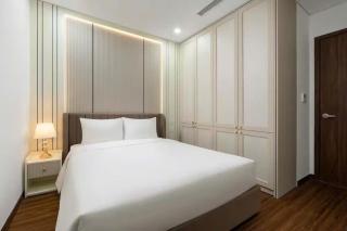 Lynn Housing at Capital Elite with 3 Bedrooms and Luxury Stay - 1