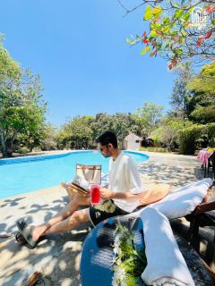 The Hideaway Hosur by evaddo stays - 5