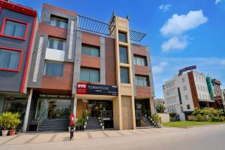 Super Townhouse by OYO Patiala-Zirakpur Crossway Formerly Hotel Dream - 9