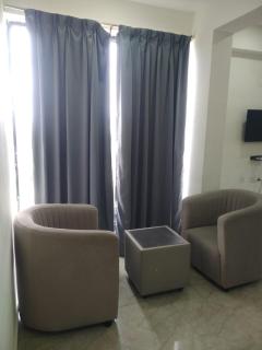 Sakas Manor Guest Rooms - 5