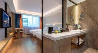 Green Tree Inn Zhuhai International Airport Huafa Shangdu - 2
