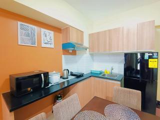 1204T3 Avida Riala IT Park 1 BR Unit 450 Mbps Internet - 2