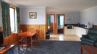 Strahan Retreat Holiday Park - Strahan - 3