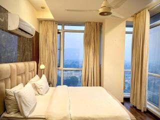 Luxury 1-Bed Apartment in Elysium in The Heart of Islamabad - 8