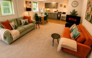 Chester 1BR Detached House Sleeps 5 with Double Sofa Bed - 0