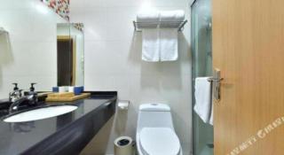 Starway Hotel Hongqiao Junction Center Branch - 4