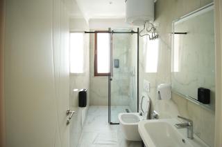 Velor Boutique Hotel - 4