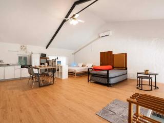 人気の石垣島北部 元牛小屋古民家cottage KOCA Beach徒歩5分 - 9