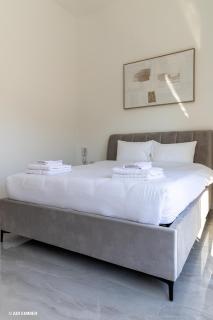 Luxury Terminal Penthouse Private Parking Near Hotels and Beach For 10 Guests - 5