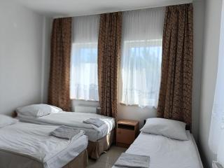 Hostel Wólka Kosowska z prywatnymi łazienkami - 3