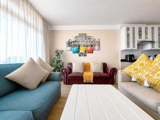 Coastal Hospitality - Beach Club 105 - 8