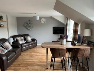 Lews Castle View, 6 Ardanmhor Court - 4