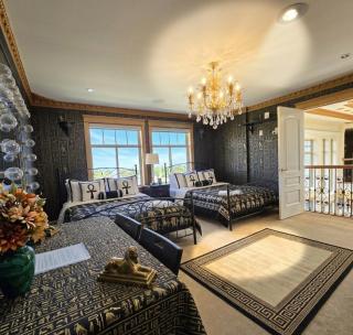 Empress Boutique Hotel - 2