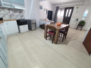 Ευρύχωρο και άνετο διαμέρισμα στην Ιτέα Joanna's Apartment - Kírra - 7