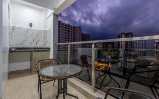 2-bedroom Apartment with rooftop bar in Kilimani near Yaya Centre by Nest & Nomad - 6