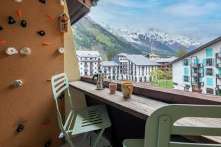 Lognan- New studio in the city center - By Cozee Rentals - 0