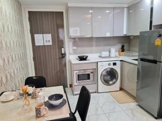 Cosy 1 BR with rooftop pool 300 m to BTS Nana Sukhumvit - 3