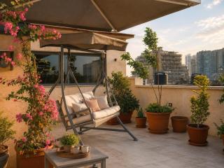 Private Studio with Jacuzzi & Rooftop - 7