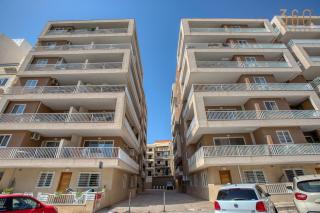 Modern 2 Bedroom Apartment with Balcony, St Paul's Bay - 9