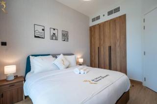 Lake View 1BR with Balcony - Maryah Vista Escape - 1