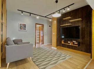 Youth Hill Apartment - 3