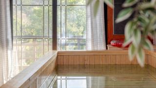 Gyeongju Palace Hanok Kids Pool Villa - 6