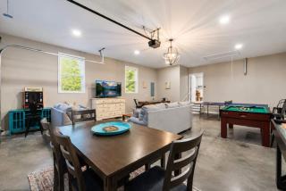 Bluebird Sanctuary w Stunning Sunset Views Sleeps 28 - Big Sandy - 7