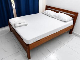 Stylish 2 bedrooms bnb apartment in kisimani, Mombasa - 1