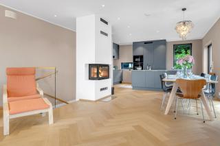 Villa Fløylia - Luxurious with Sauna & Sea View - 3