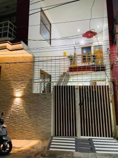 Cozy 2BHK 1st Floor Fully Furnished - 9