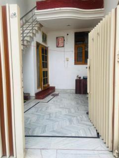 Cozy 2BHK 1st Floor Fully Furnished - 6