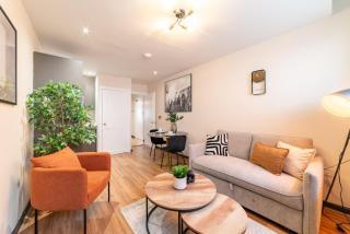 LS1 - Luxury City Centre Apartments Leeds - 8