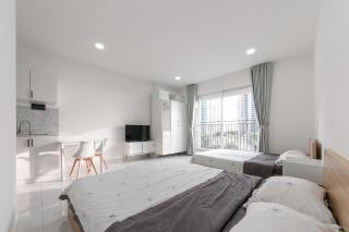 521 Sunrise Riverside Apartment Complex - Block A - 5th Floor - 4