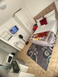 Sky Blue Guest House - 2