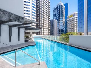 Brisbane Cityscape at Aurora Tower - 8