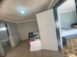Sky Blue Guest House - 1