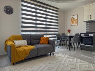 Qoople Andromeda Residence Apartments - 7