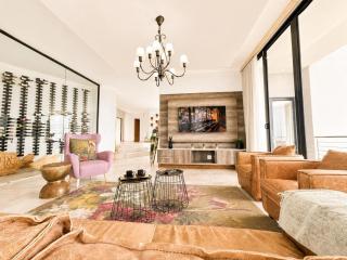Coastal Elegance - 8