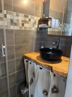 Chambre double avec salle de bain privé - 2