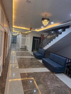 Hotel Keshav Villa - 1