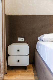 Metropolitan Living 1BR City Apartment by PikHost - 4