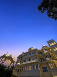 Mewar Palace Luxury Resort & Private Pool Villas Udaipur - 2