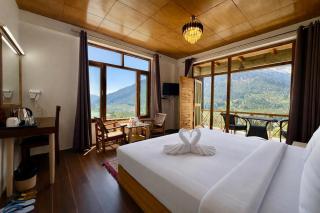 Hotel Naina Rockland , Manali - 0