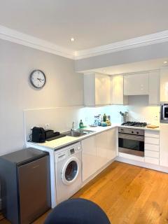 Chelsea - Draycott Place by Viridian Apartments - 1