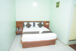 D D Luxury Inn - 6